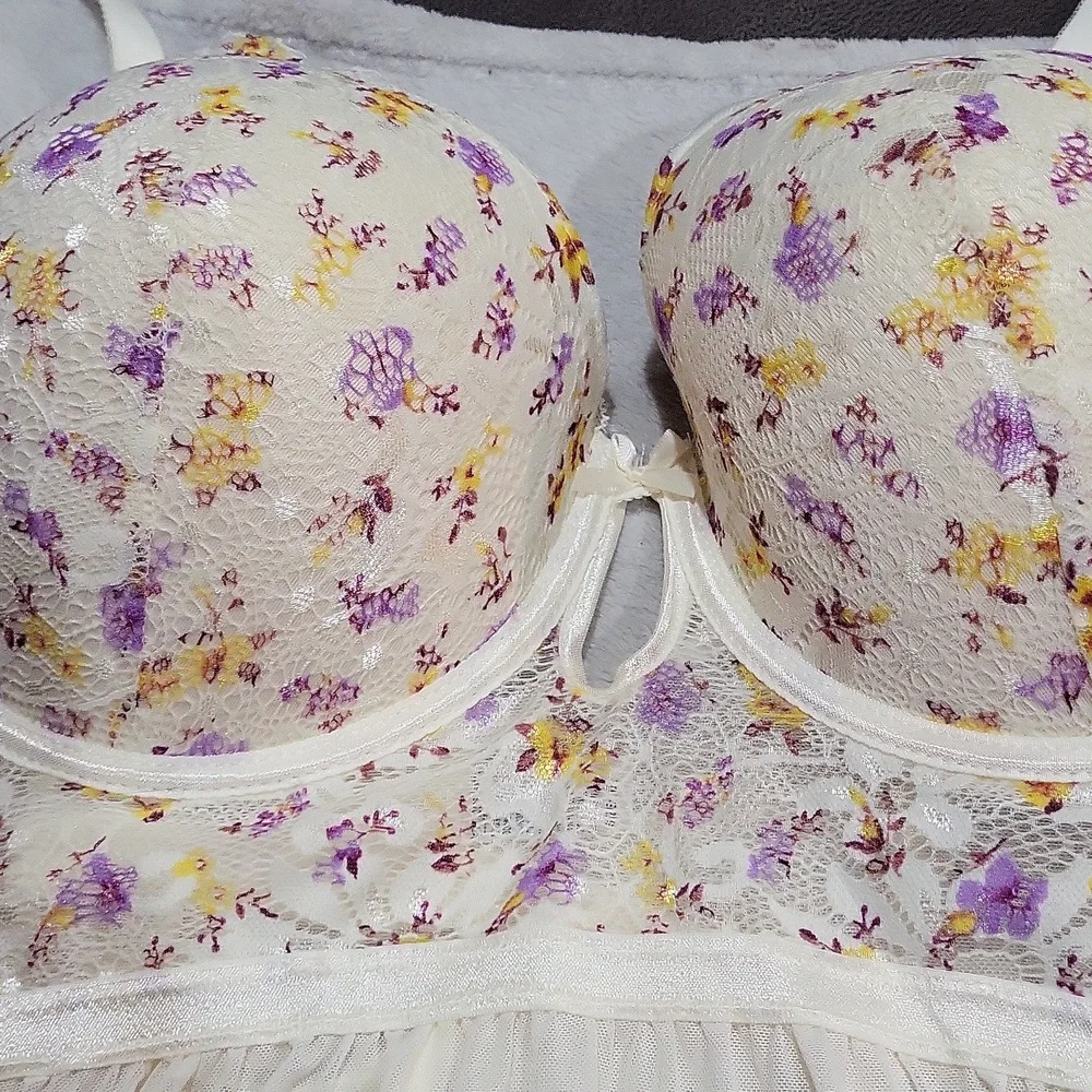 Carrie Amber Intimates Set - Picture 6 of 14